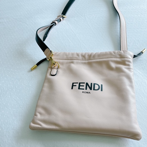 Mini Fendi crossbody in lamb leather - Picture 3 of 10